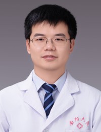 李彦龙