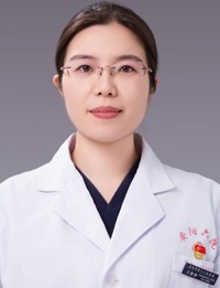 王静静