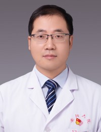 马大伟