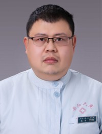 张伟